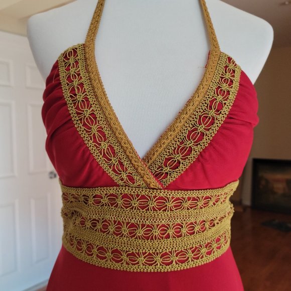 Red Dress - Picture 2 of 14